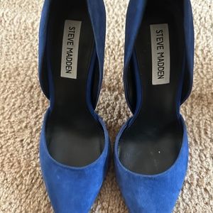 Blue Suede Pumps